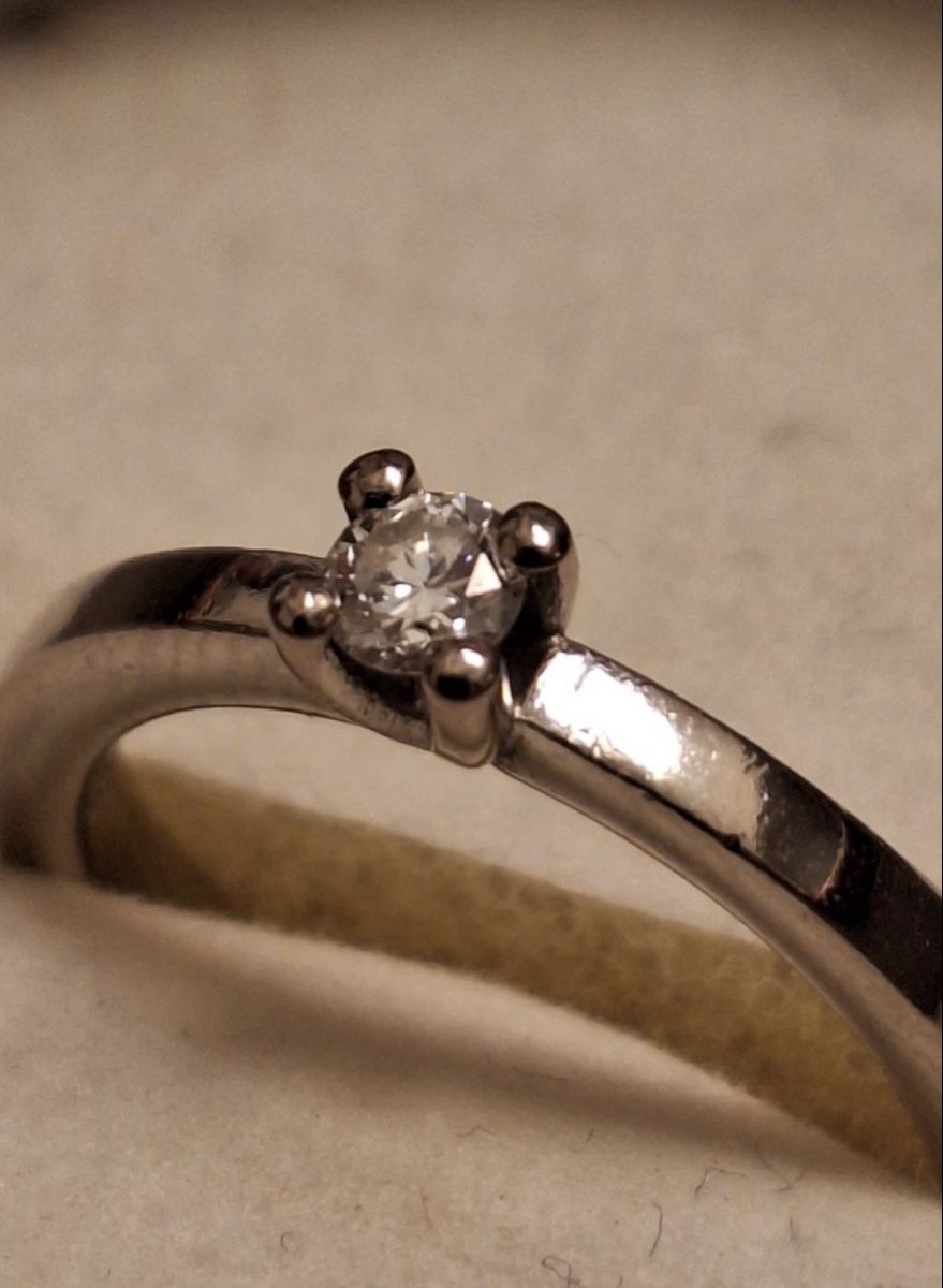 Anelli: Solitär Diamantring ca 0.12ct Weissgold 750 – Usato da Untersiggenthal venduto da TimeandShine 1