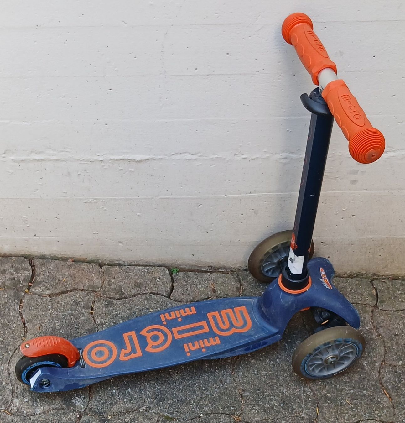 Micro Kickboard: Kinderroller Mini Micro – D'occasion à Sissach par mar_xc7r 2