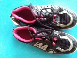 Sportschuhe