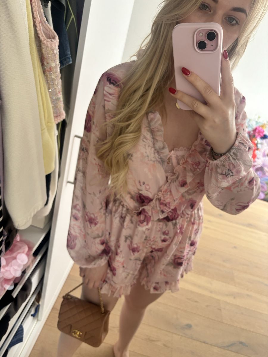 Tute: Sommerliches Jumpsuit mit Blumenmuster, Grösse 36 – Usato da lenzburg venduto da naemi30 1