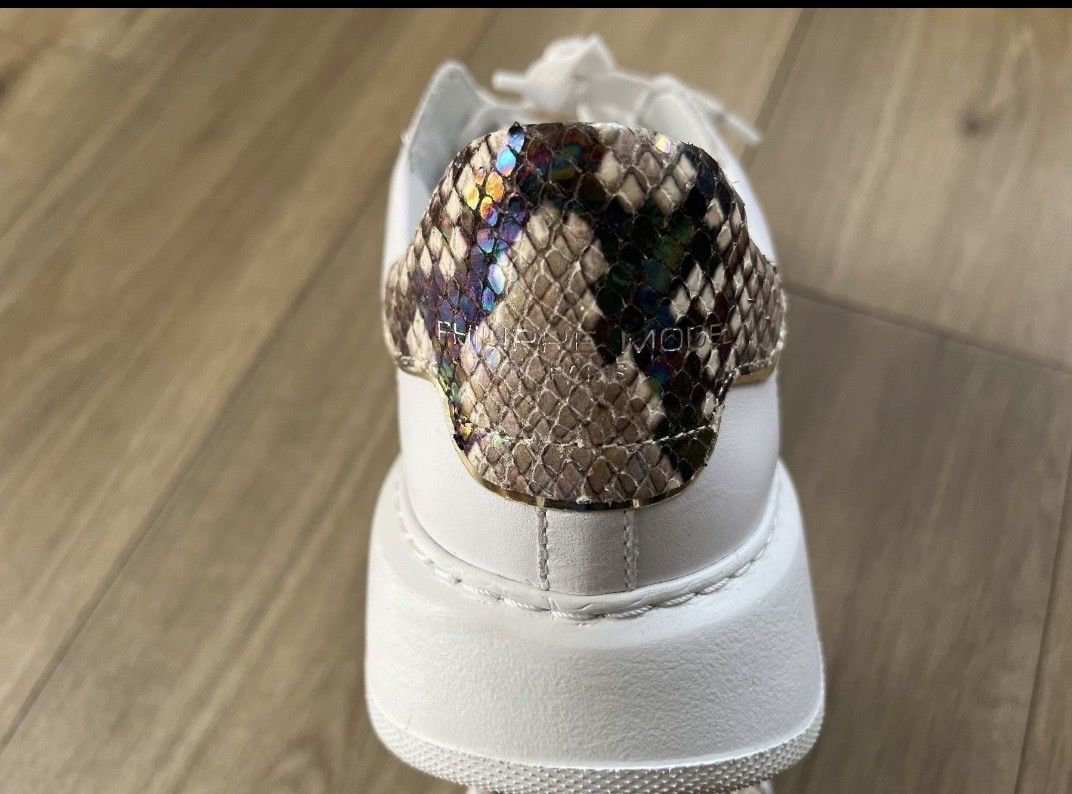 Damenschuhe: Philippe Model Sneaker Gr.38 – Gebraucht aus Eglisau von Hermes10