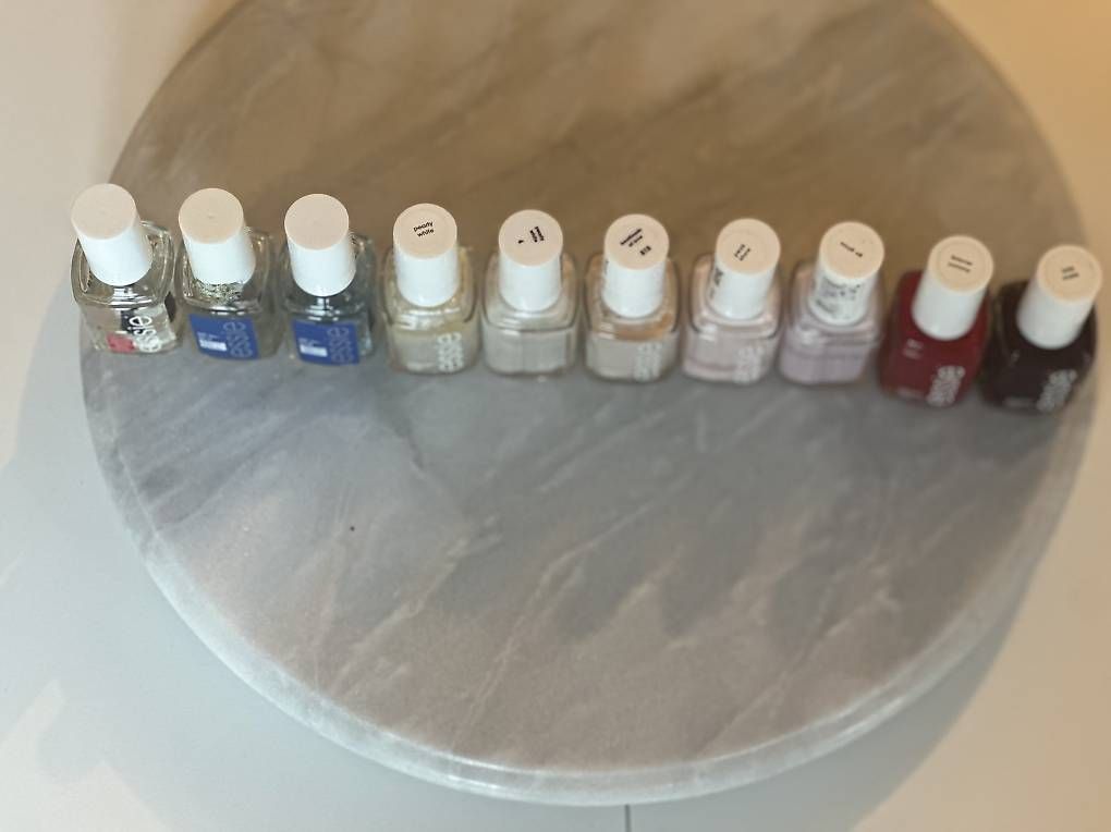 Nagellack: Nagellack ESSIE Kollektion 10x – Gebraucht aus Flüh von sar_6c26 1