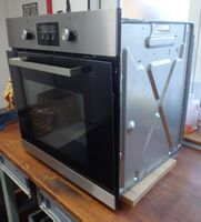 Einbau-Backofen mit Umluft 60cm NEU !