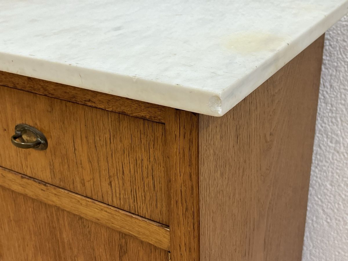 Tables de nuit: Antiker Nachttisch / Schrank mit Marmorplatte, – D'occasion à Horgen par Grizzly83 3