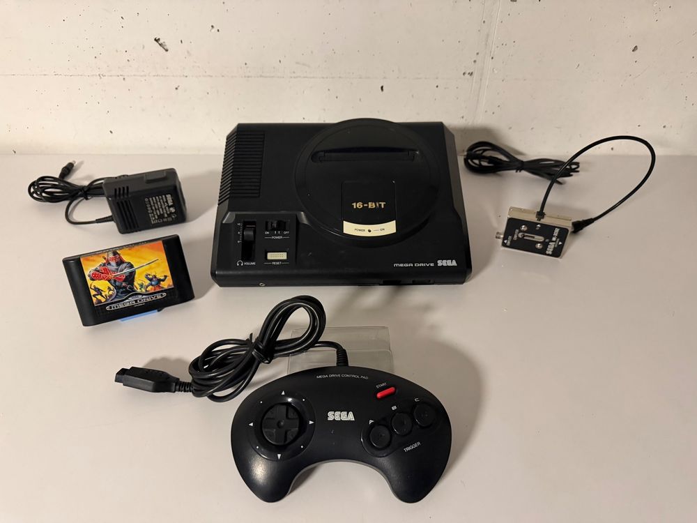🔥Sega Mega Drive + Spiel funktioniert einwandfrei ab 1.- 🔥 (Gebraucht ...