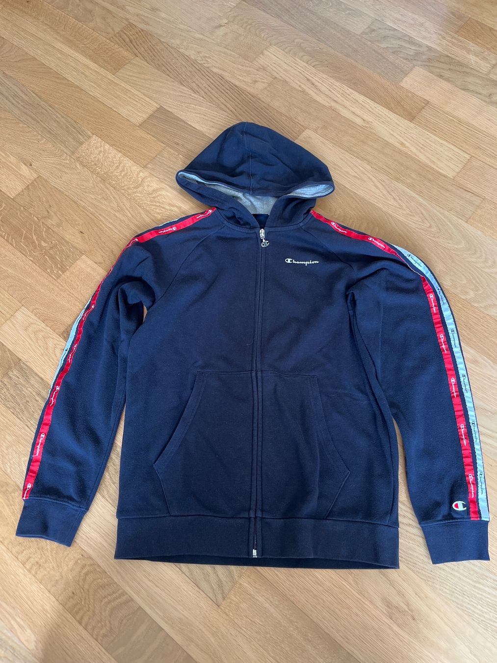 Champion Giacche & Cappotti: Sweatjacke CHAMPION Gr. X-Large – Usato da Bern venduto da chrimi05