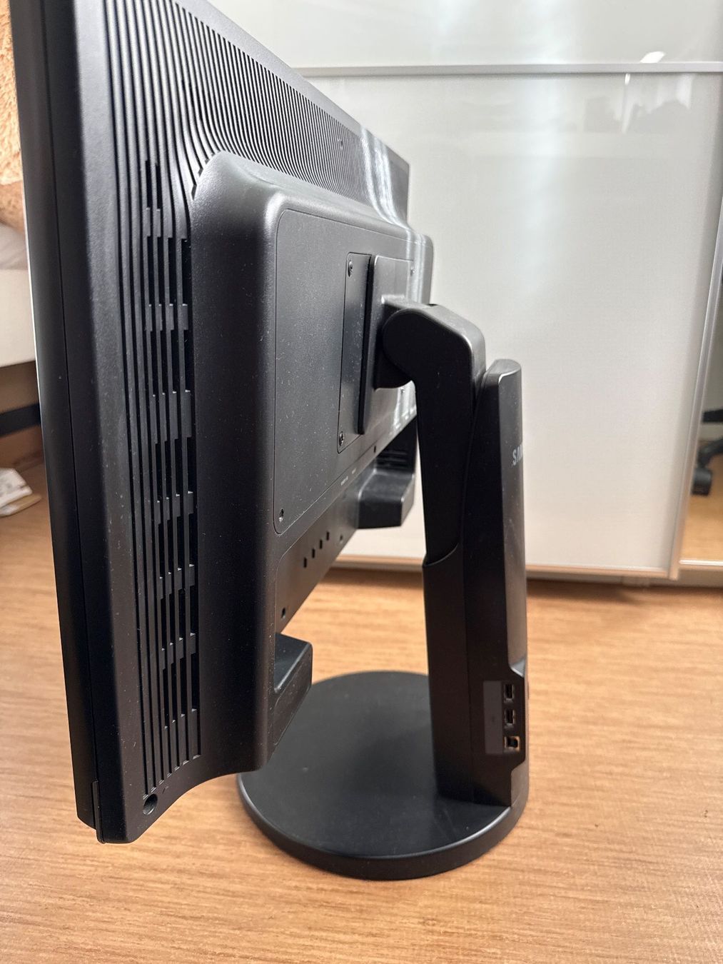 Samsung Monitore: Monitor Samsung SyncMaster 2494HM gebraucht schwarz – Gebraucht aus Zürich von basidade 3