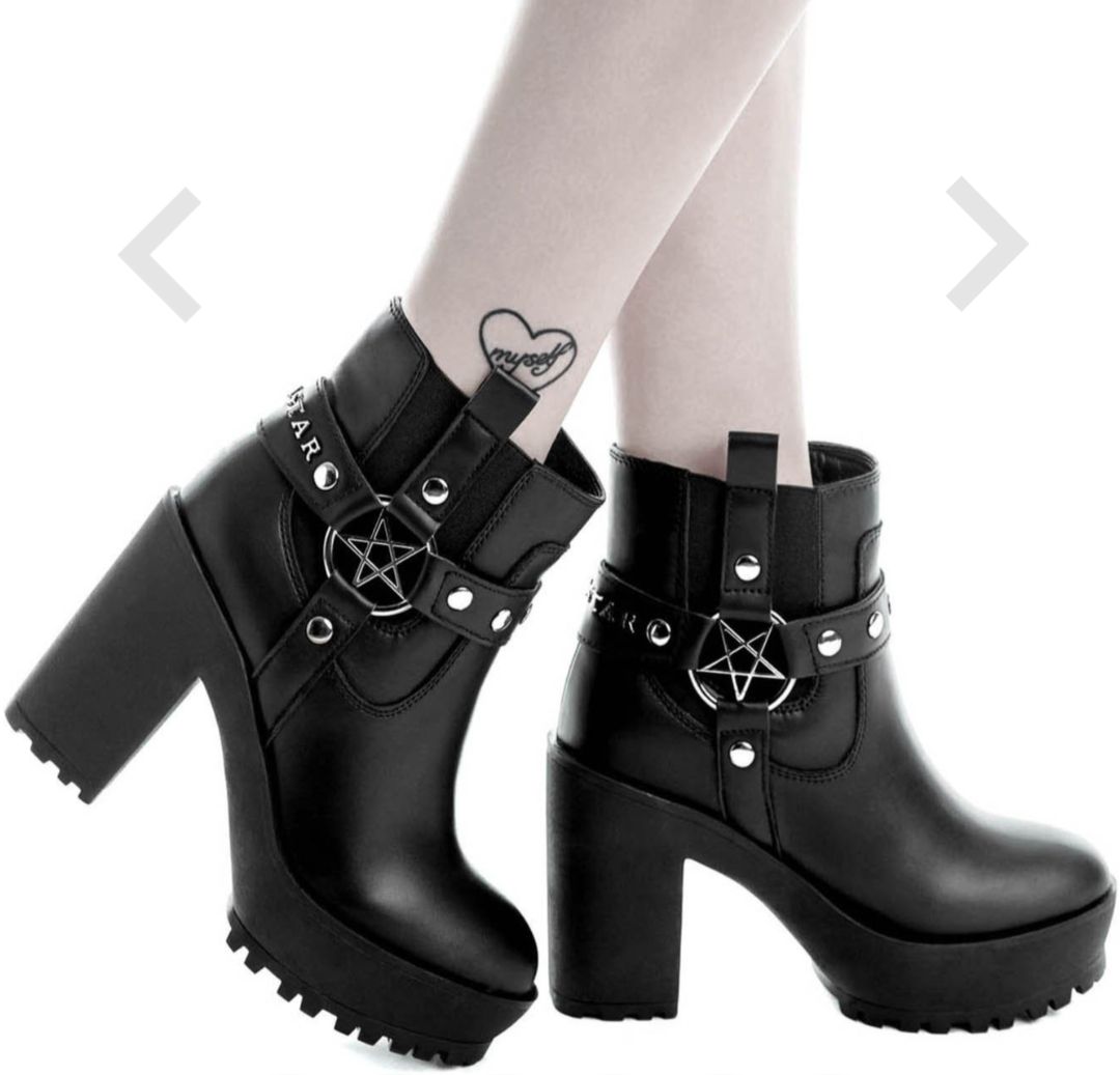 Killstar Damenschuhe: Bottines à plateforme Killstar - Winona western boots – Neu (gemäss Beschreibung) aus Lausanne von van_y8sq