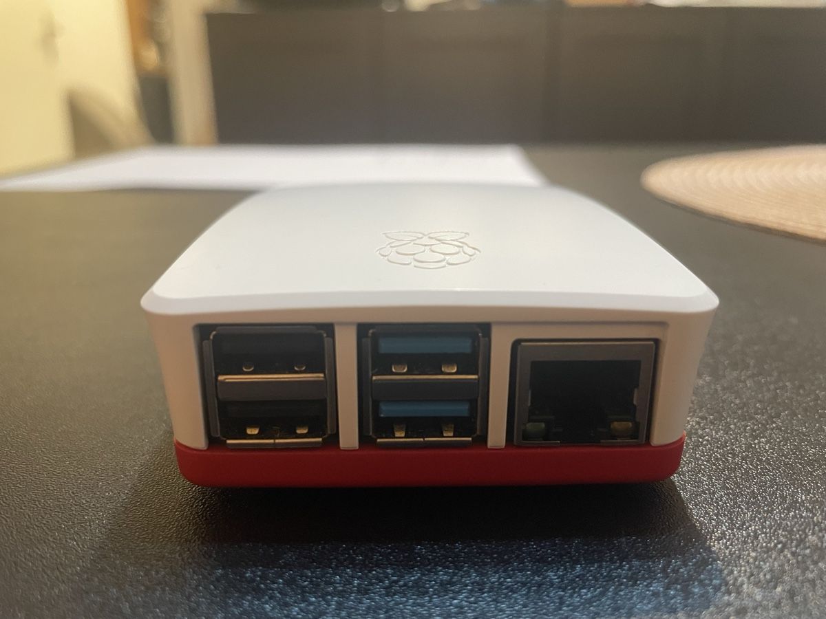 Raspberry Pi PC: Raspberry Pi 4 Model B (2GB) Komplettset – Usato da Wädenswil venduto da dai_2bcv 3