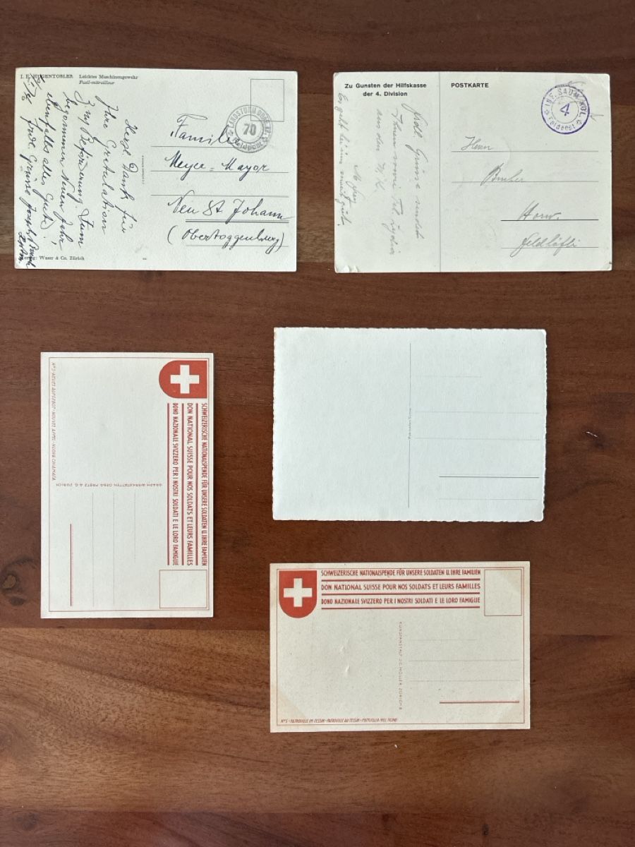 Cartoline postali: 11 Ansichtskarten Schweiz vom Militär  – Usato da Oftringen venduto da Cla.vD.74 1