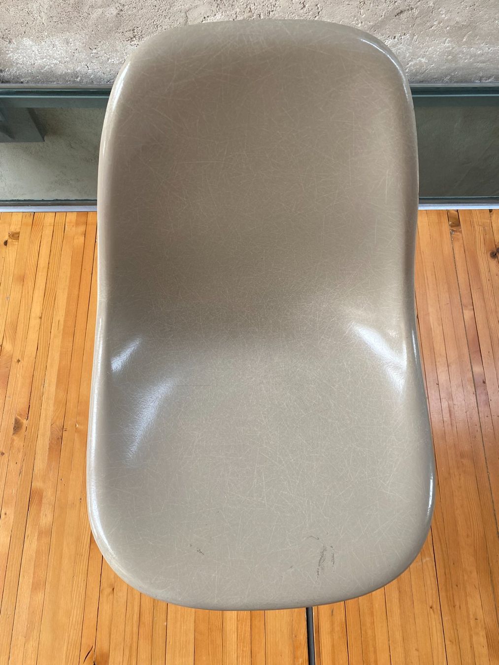 Herman Miller Sedie: Eames Chair - Herman Miller – Usato da Vevey venduto da Zpahud 2