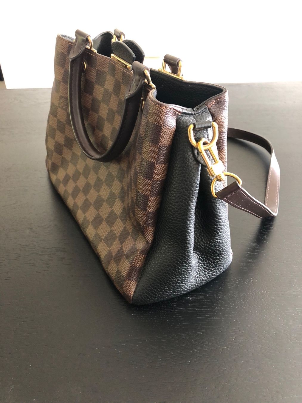 Louis Vuitton Sacs femmes: Louis Vuitton Brittany Noir – D'occasion à Horgen par The_wave 2