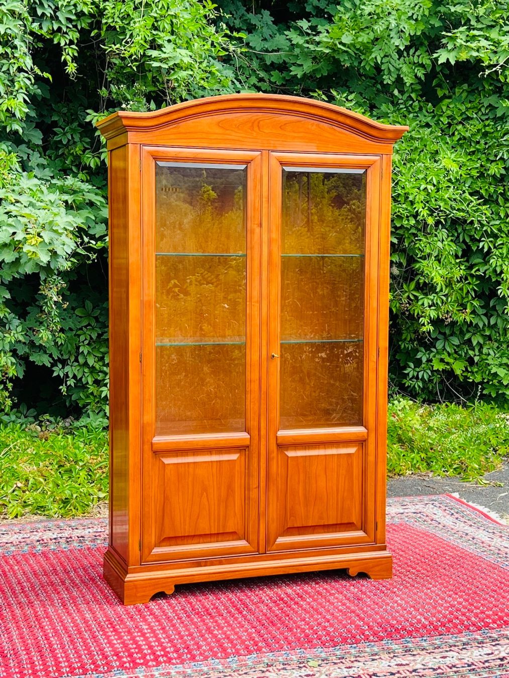 Vetrine: Vitrine Biedermeier Stilmöbel Kirschbaum SELVA + Versand – Usato da Gemünden venduto da GEUENWALD 1