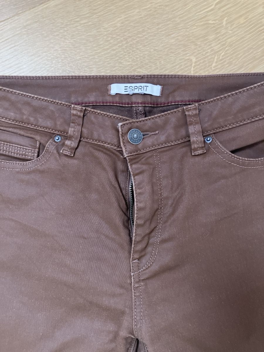 Lotti di vestiti: Hosen herbst , Grösse 36 – Usato da Weissbad venduto da Praxedis_P51 6