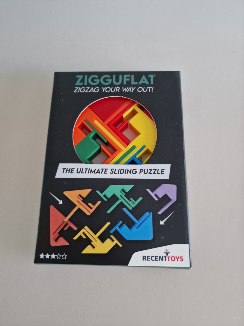 Giochi: Zigguflat Schiebe Puzzle - Ultimativer Knobelspass Neu – Nuovo e nell'imballaggio originale da Oberuzwil venduto da aseinkaufswelt