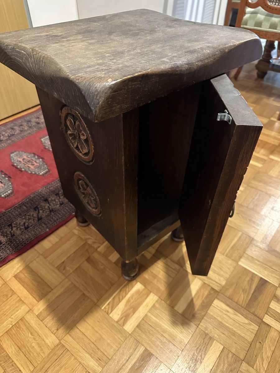 Commodes: Kommode  – D'occasion à Zeihen par Chrutzelriet 1
