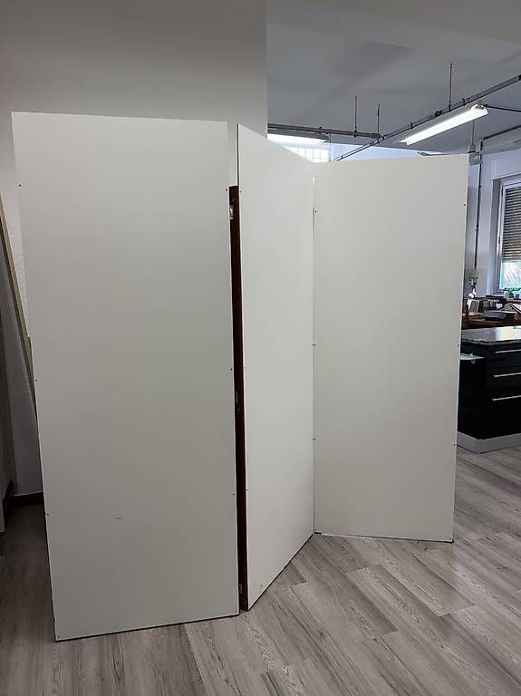 Altro per la cura del corpo: Quattro pezzi separatori per negozi – Usato da Locarno venduto da Arredo.promozioni