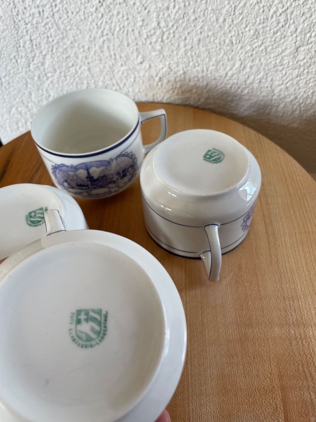 Tazze: 4 Tassen, Langenthal, Sujet: Kienthal, Kandersteg, Aeschi – Usato da Köniz venduto da kupu-kupu 3