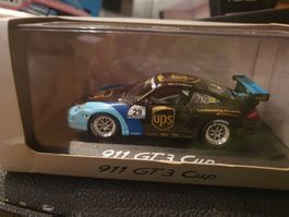 PORSCHE 911 GT 3 CUP 1:43 MINUCHAMPS