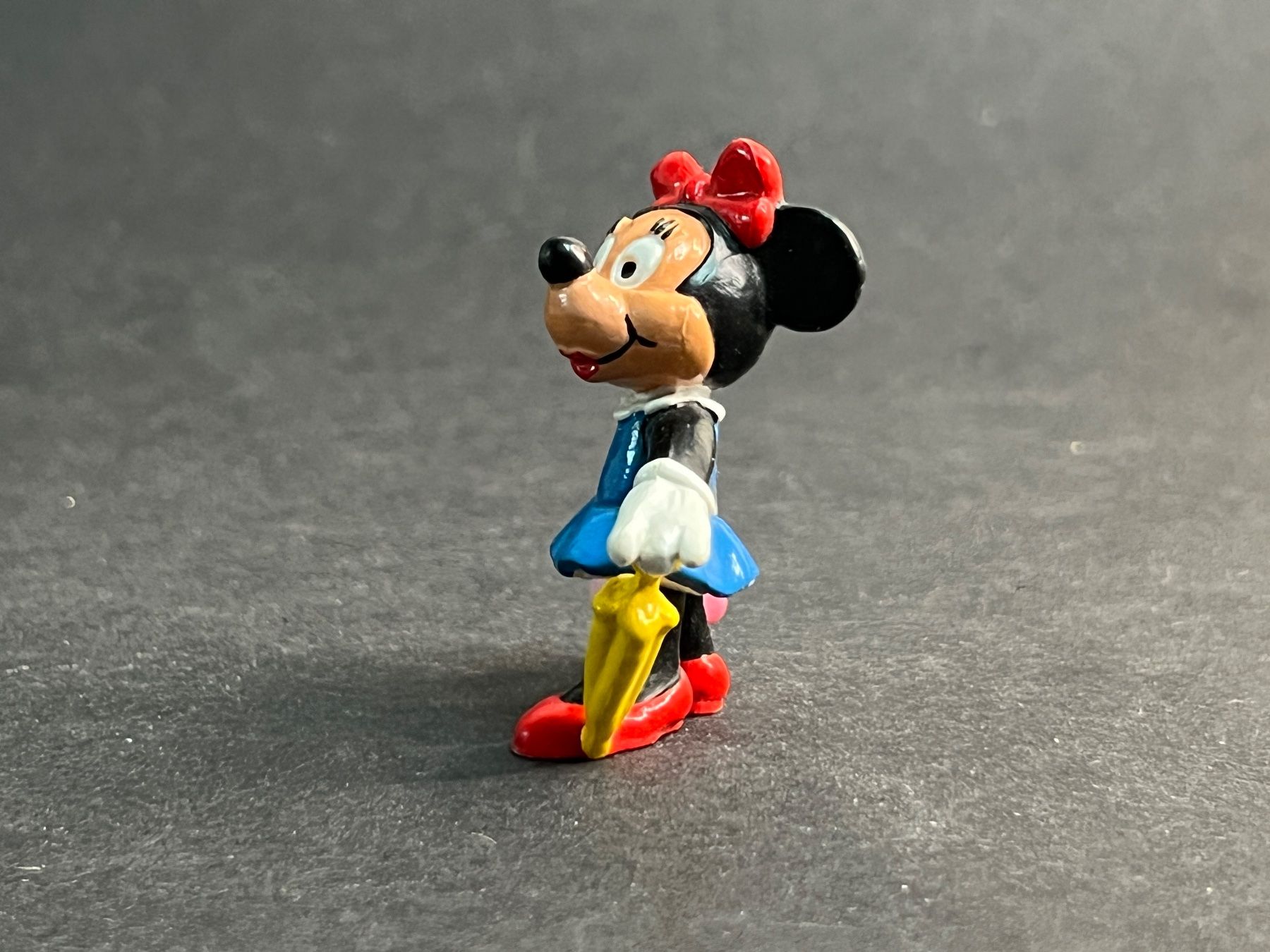 Bullyland Statuette: Minnie Maus Bully Vintage Figur mit Tasche – Usato da Ennetbaden venduto da mapa05 3