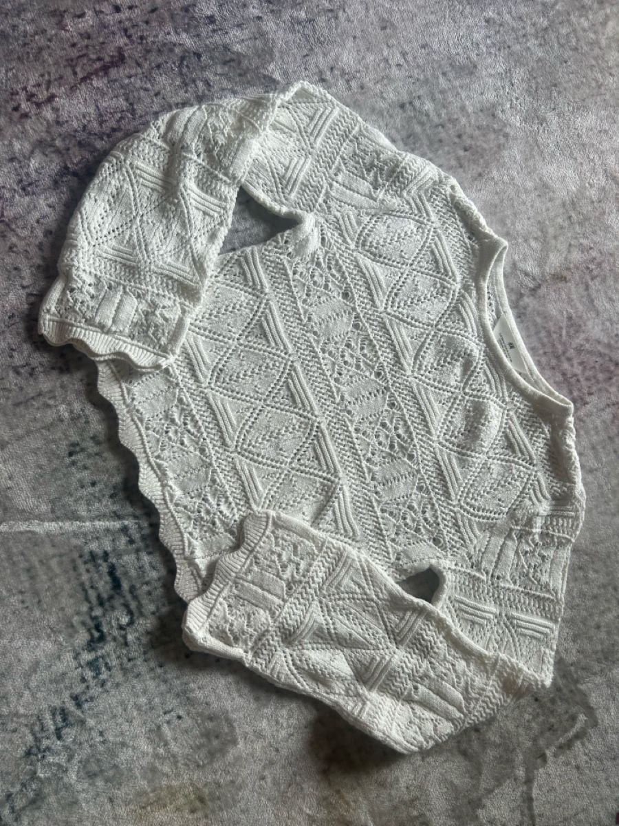 H&M Pullover & Sweatshirts: Gehäkelter Pullover weiss Grösse 158/164 – Neu (gemäss Beschreibung) aus Kirchlindach von smare