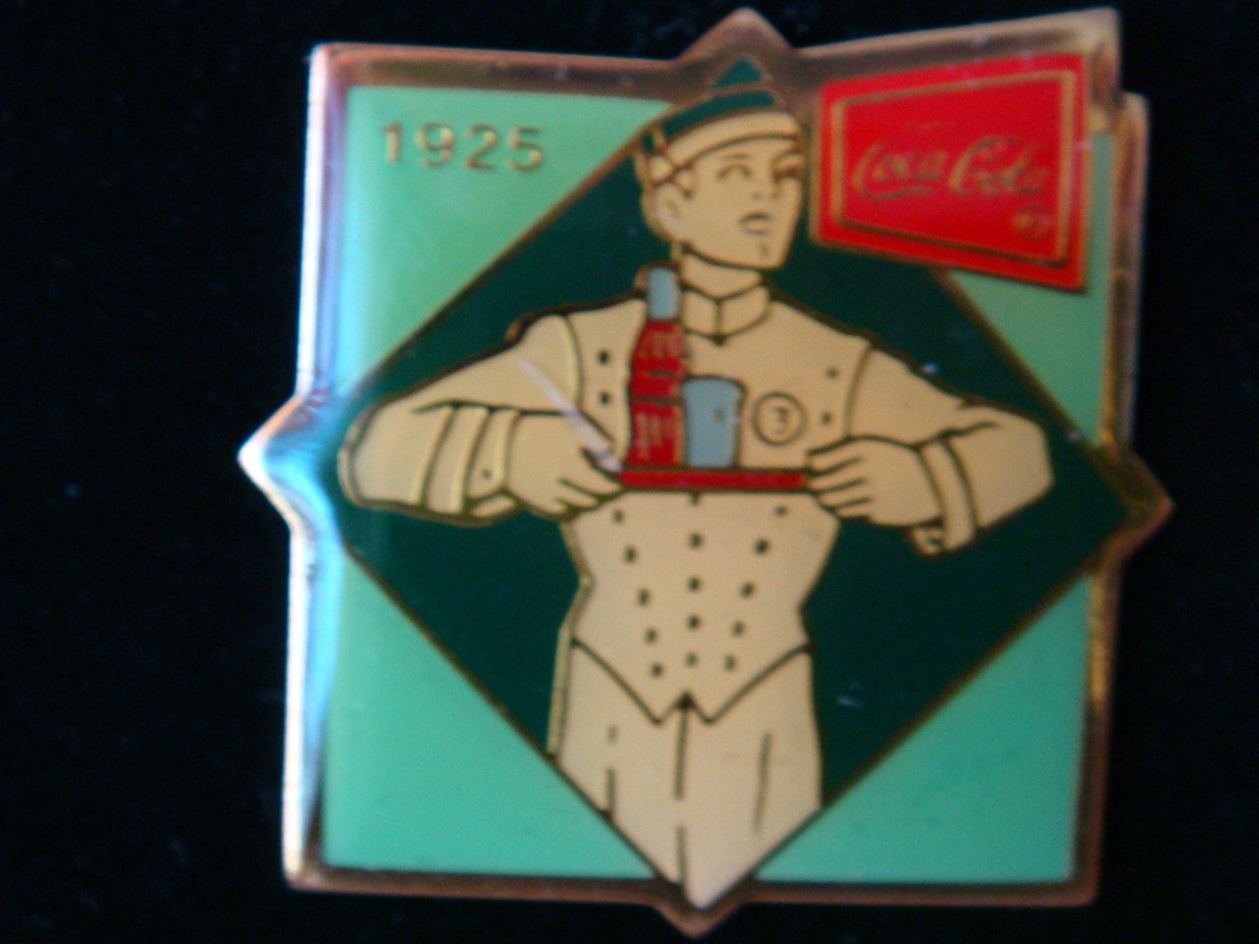 Coca-Cola Placchette & Badge: Pins Coca-Cola vintage – Usato da sugiez venduto da Svicente 5