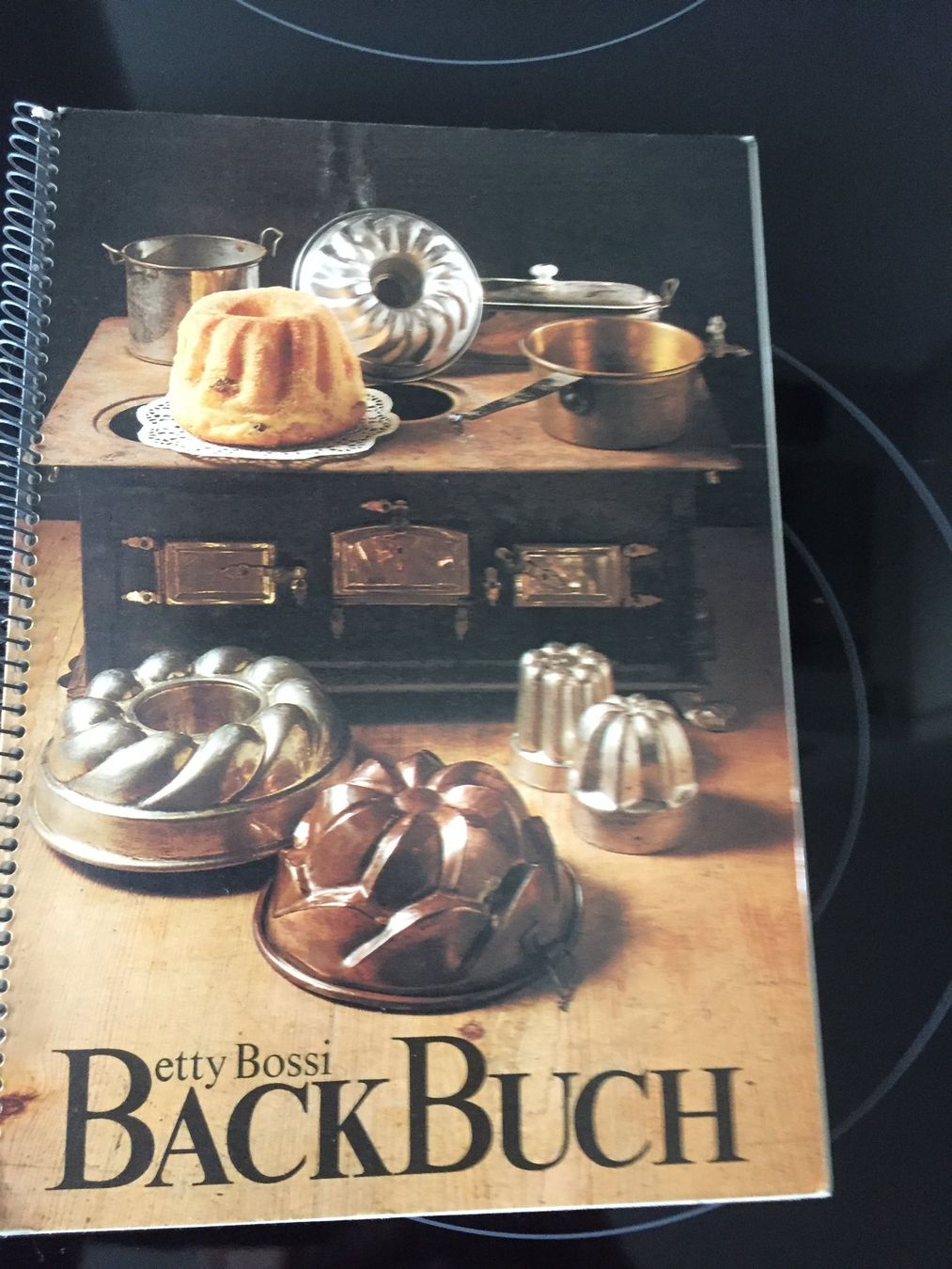 Livres: Backbuch Betty Bossi – D'occasion à Winterthur par delfin1314