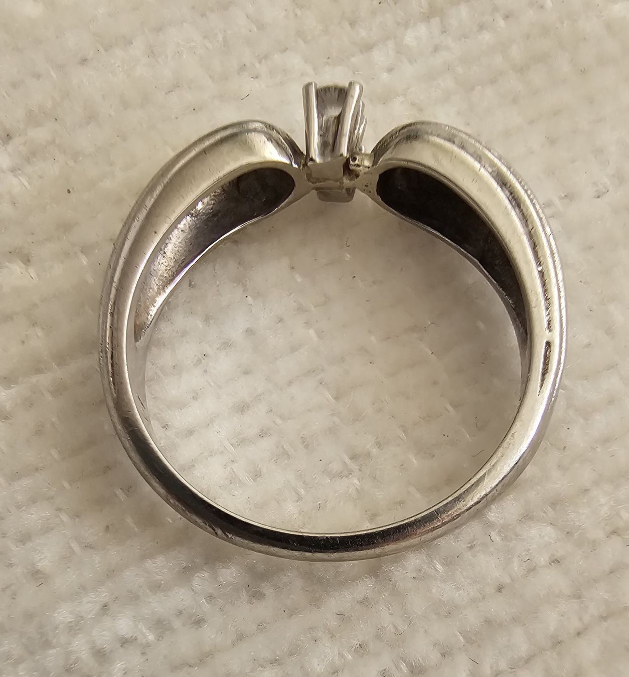 Anelli: Weissgold Ring, 750, 18 k, mit 2 Brillianten – Usato da Grosshöchstetten venduto da Chaotik-Reptil 3