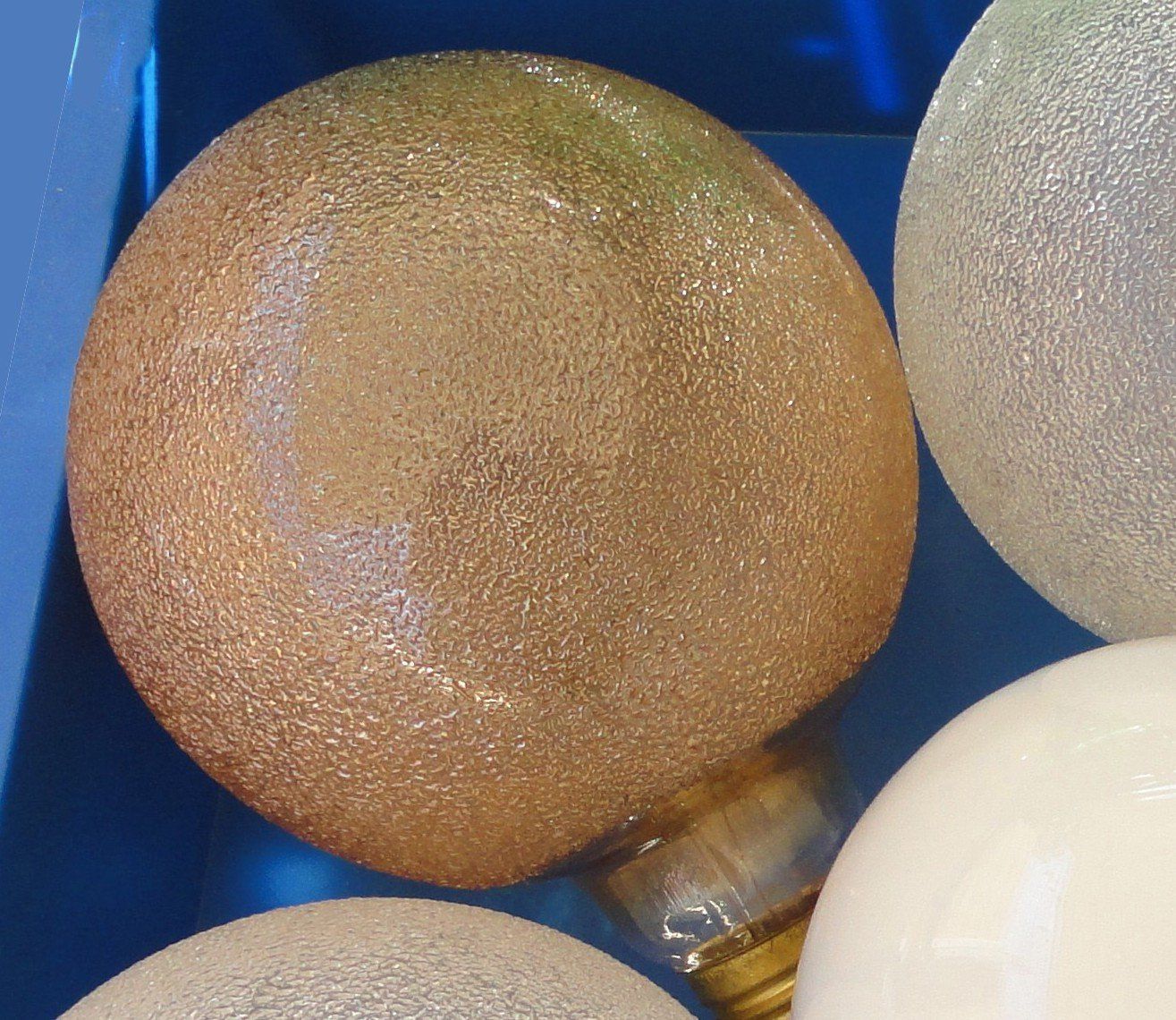 Lampade: Variluz Globe Bernstein Ø100 mm E27 100W – Nuovo (secondo la descrizione) da Schaffhausen venduto da Golom01