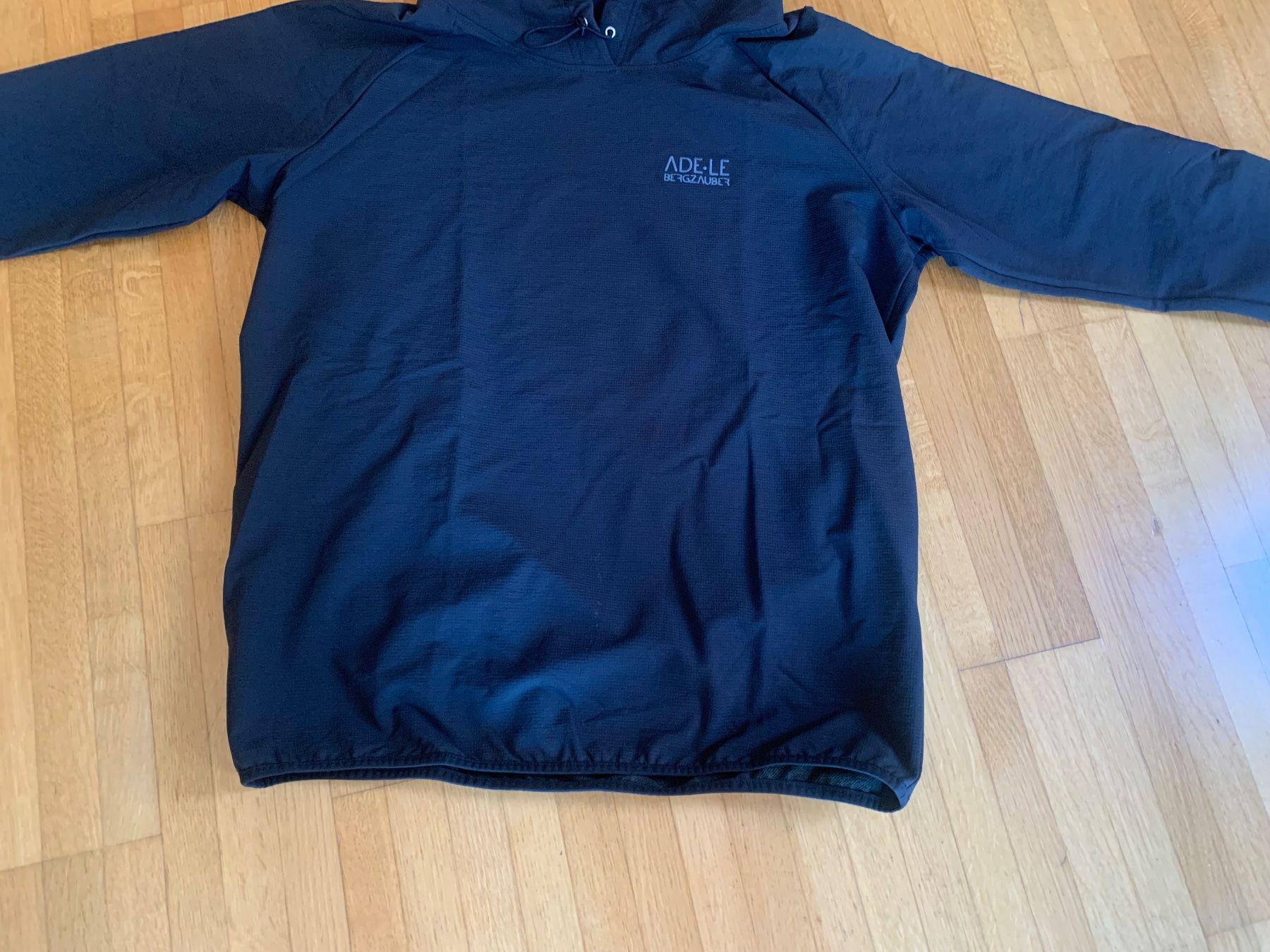 Maglioni & Felpe: Outdoor Hoody – Usato da Bülach venduto da frische_brise 1