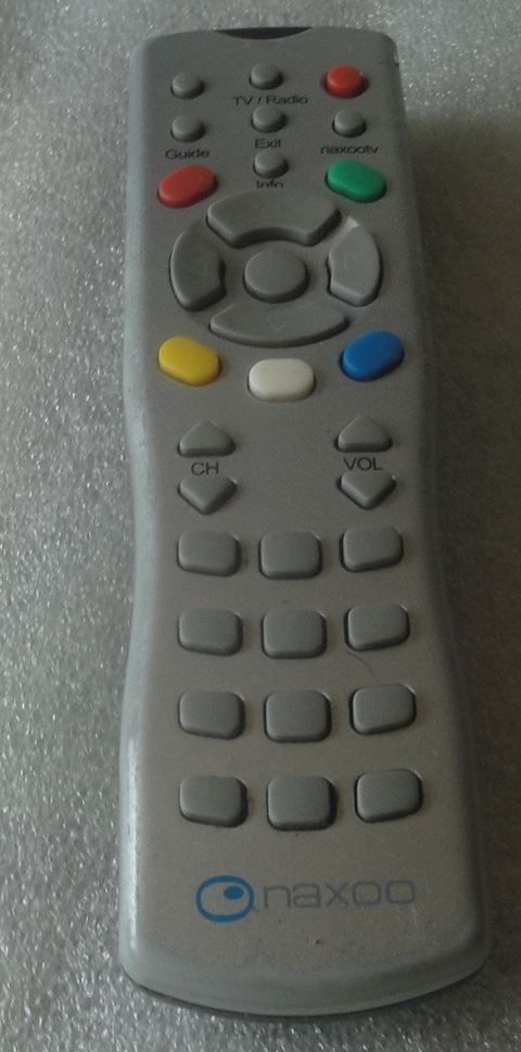 Fernbedienungen: Télécommande Naxoo d'origine - Remote Control  Vintage Retro – Gebraucht aus Genève von Cockattoo
