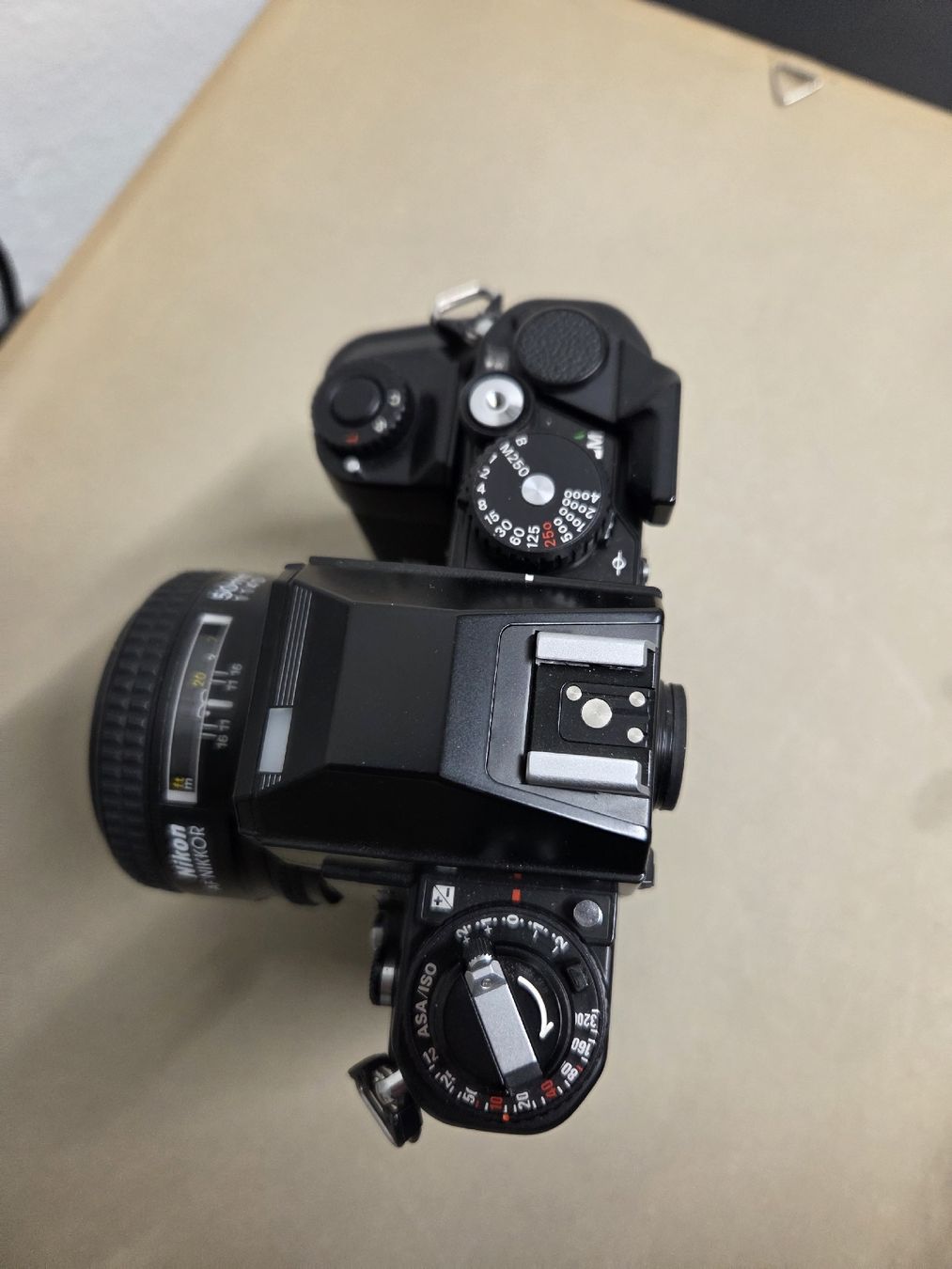 Nikon Fotocamera: Nikon FA Spiegelreflexkamera mit Objektiv – Usato da Dietikon venduto da Allegra34 6