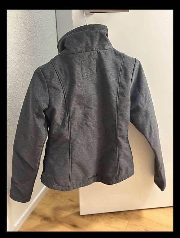 Giacche: Bench. Jacke, Softshell, S/36 Grau, Daumenlöcher, Gr. S – Usato da Rothenburg venduto da wer_g9fd 2