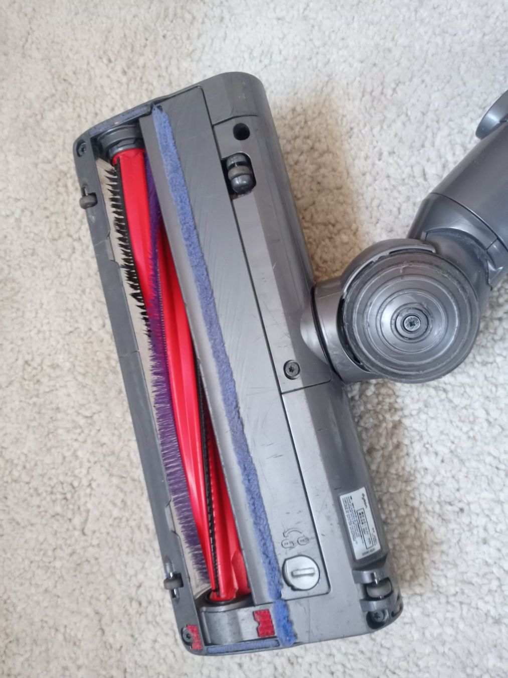 Dyson Aspirateurs & Accessoires: Handstaubsauger Dyson V6 – D'occasion à Prez-vers-Siviriez par Monija70 4