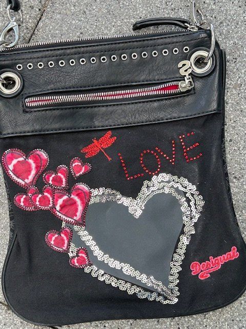 Desigual Borse da donna: Desigual Umhängetasche – Usato da Wangen ZH venduto da Fruti4ric 1