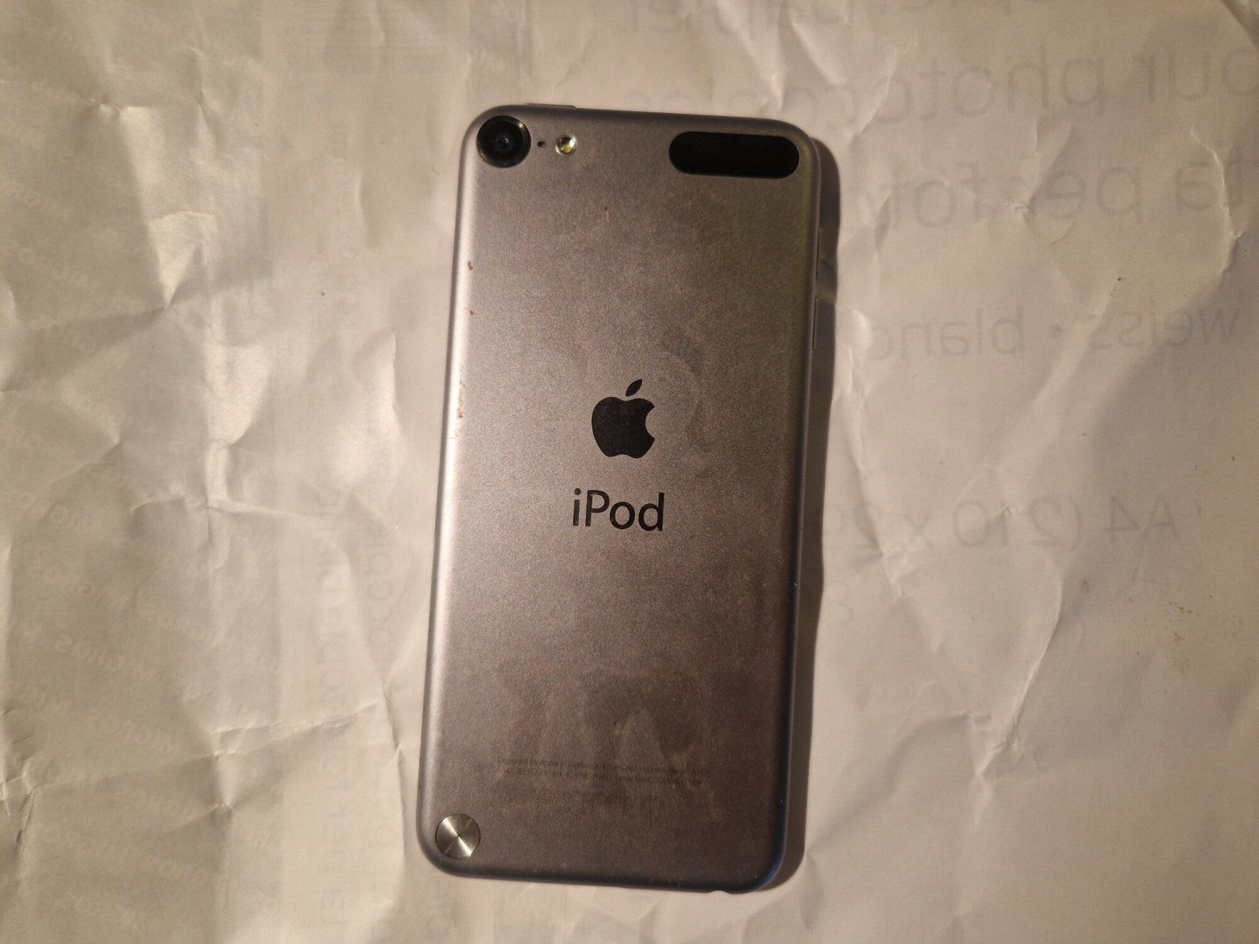 Apple Lecteur media portable: iPod touch 5e génération gris sidéral, réinitialisé – D'occasion à Bernex par Mardone 1