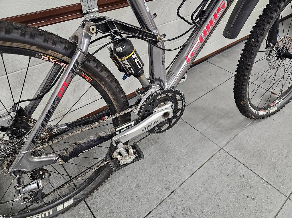 Scott Biciclette: Scott Genius 30 MTB, Fully,  XT-Schaltung – Usato da Muri /AG venduto da Primero7 3