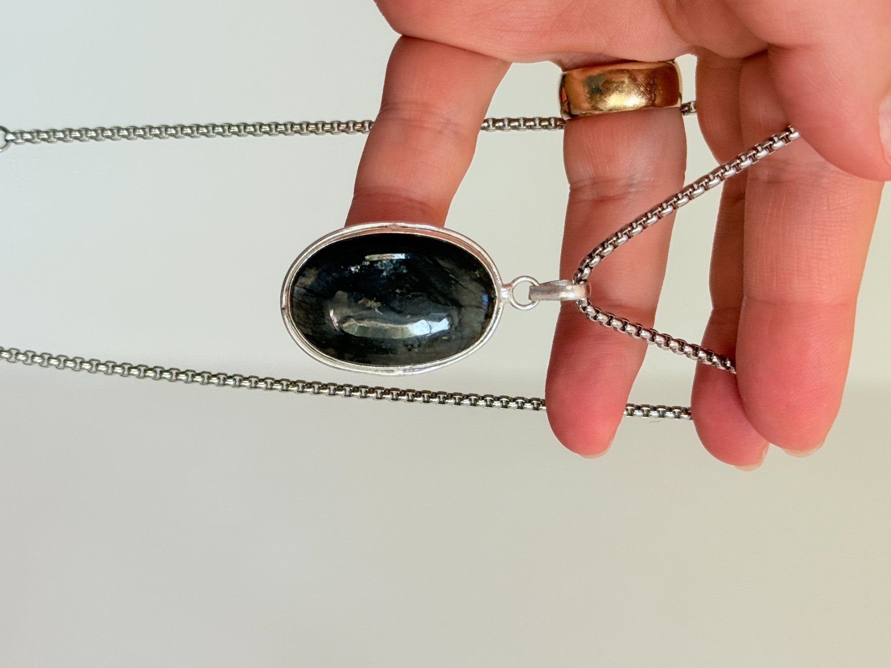Colliers: Labradorite necklace – Neuf avec emballage d'origine à Genève par AGBERG 6
