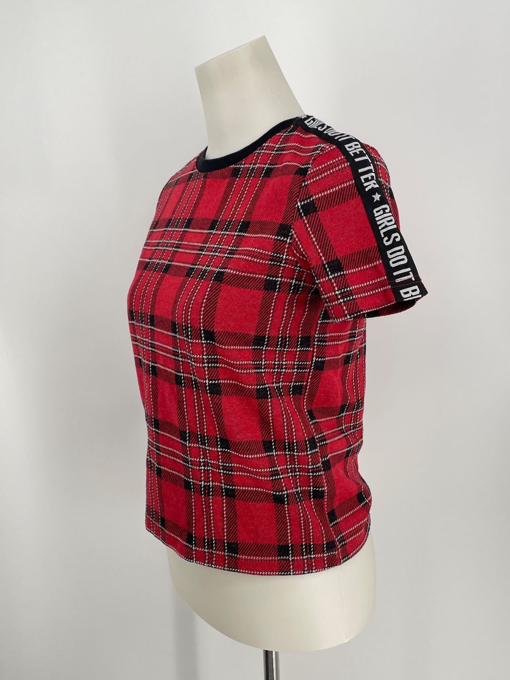 Maglioni & Felpe: Karo Pullover Shirt Gr. 170/176 von page one young – Usato da Auenstein venduto da moin. 1