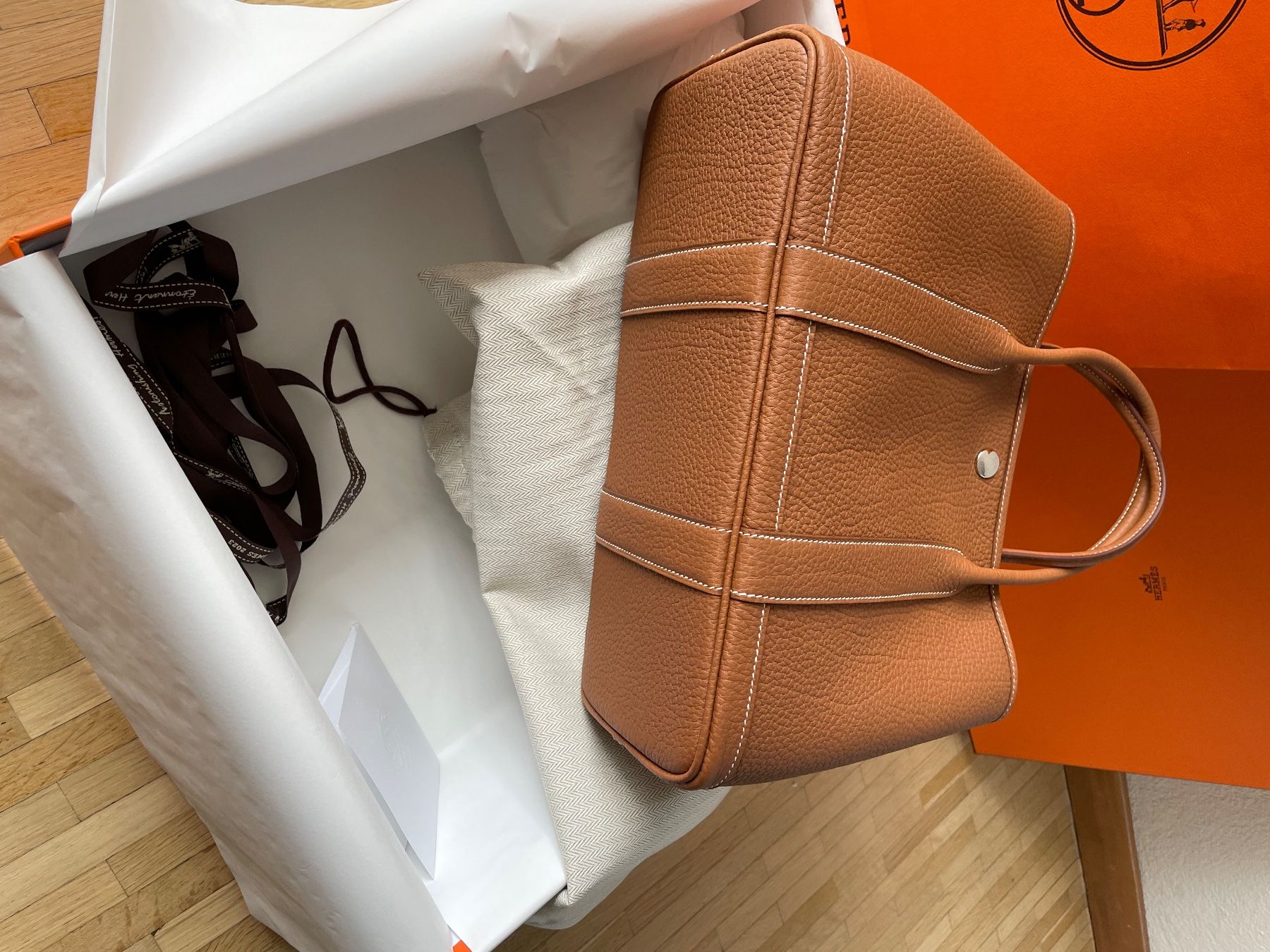 Hermès Borse da donna: Hermes Garden Party 30 Gold – Nuovo e nell'imballaggio originale da Zürich venduto da HBe 1