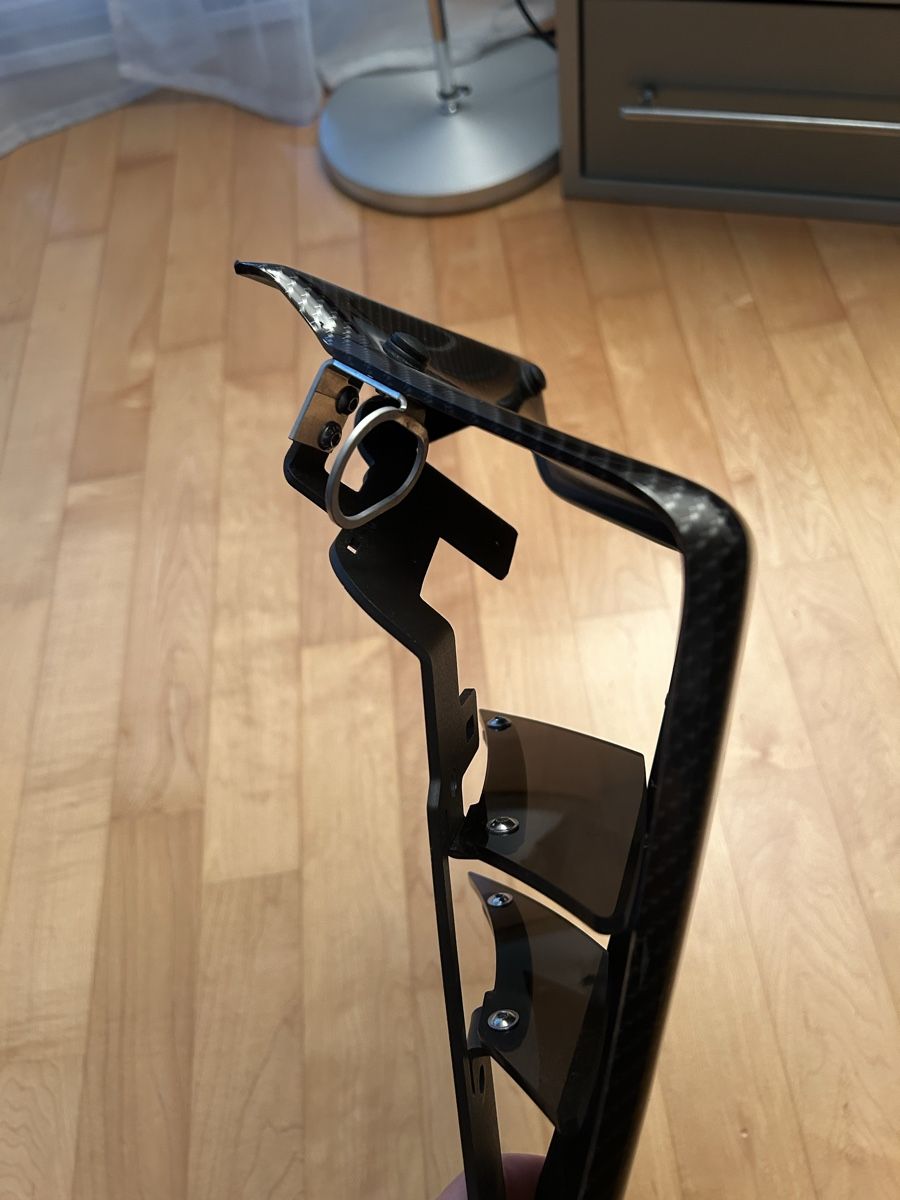 Yamaha Tutti i ricambio per moto: Sidewinglets für  Yamaha MT09 – Usato da Münchenbuchsee venduto da Isap06 1