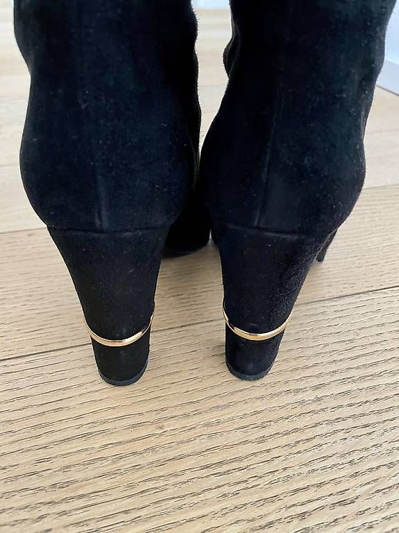 Chaussures femmes: Sergio Rossi suede boots size 38 – D'occasion à Zurich par MariaSPO 3