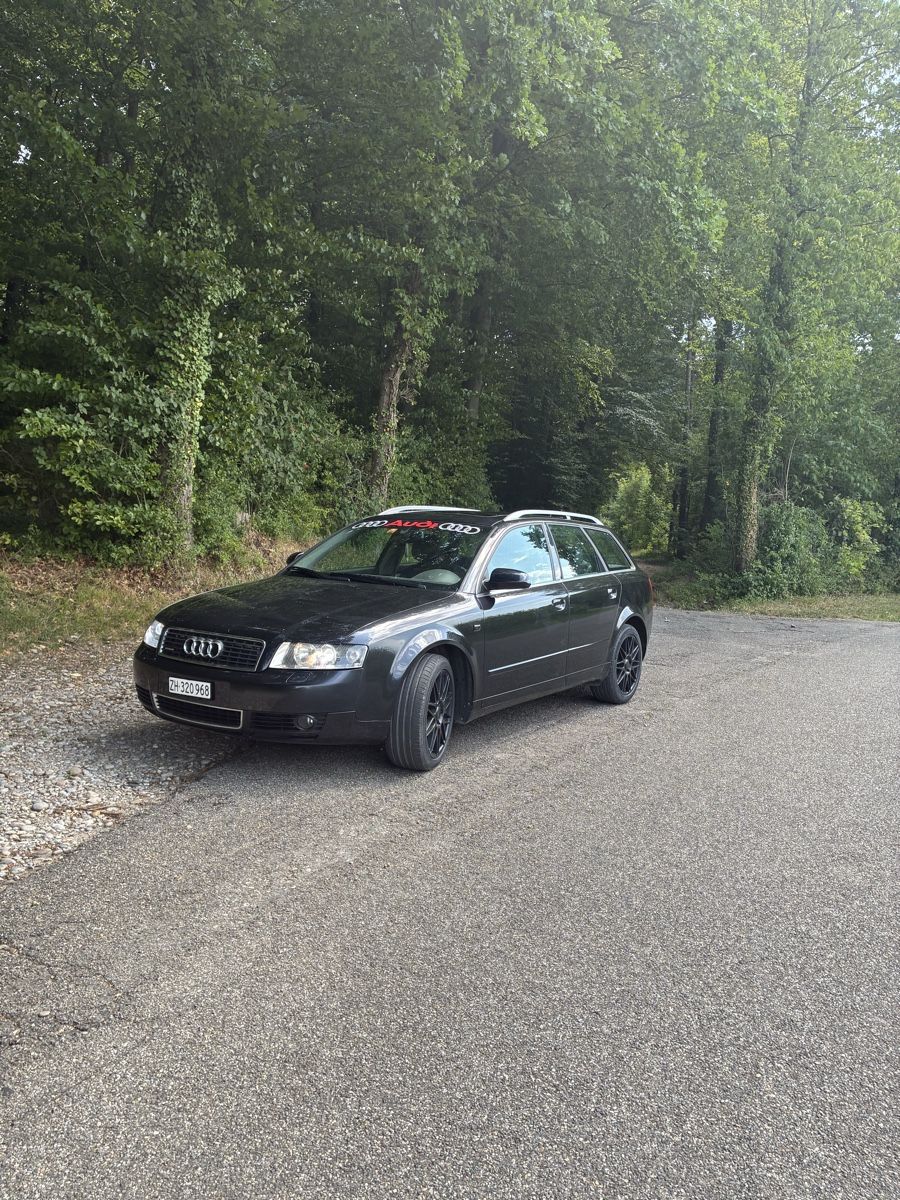 Audi Autos: Audi A4 – D'occasion à Adlikon par hug_p6f6