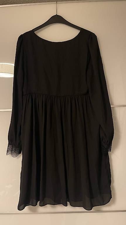 Nafnaf Vestiti: Robes NafNaf T.42 – Usato da Chavannes-Renens venduto da romina_margreth 1