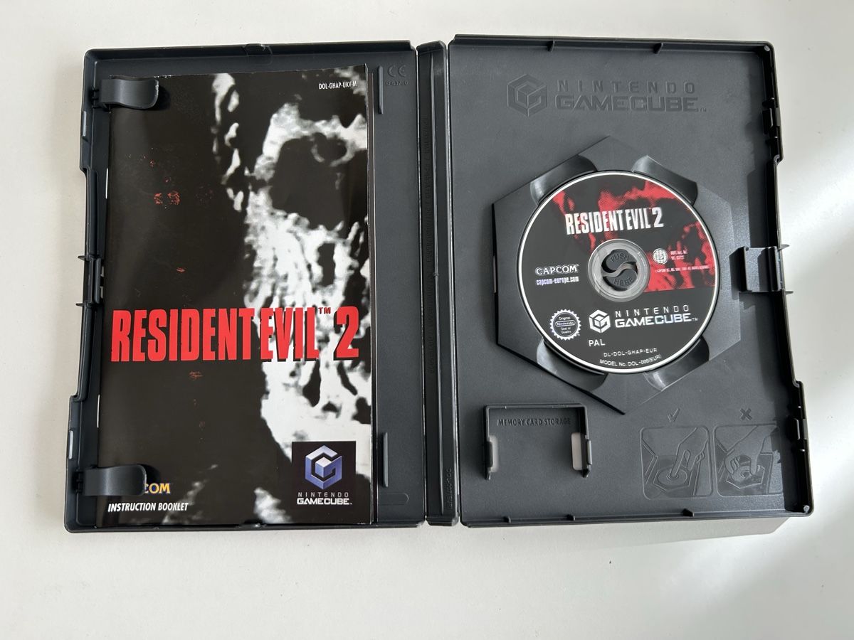 Spiele: Resident Evil 2 cib Pal Gamecube – Gebraucht aus Pully von PongDayOne 2