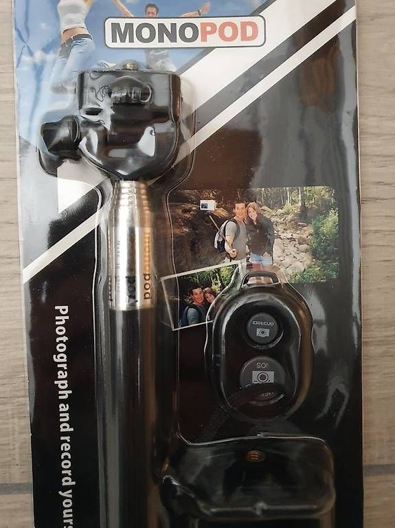 Altro in Decorazioni & Accessori: Selfie-Stick – Nuovo e nell'imballaggio originale da Staffelbach venduto da MrMH 1