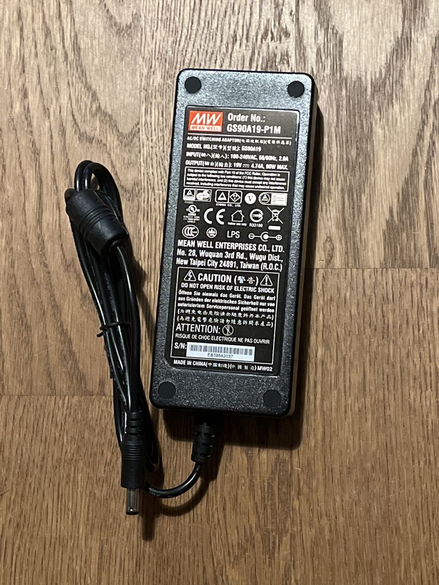 Ladegerät: Chargeur Power supply Meanwell 90W – Neu und originalverpackt aus Ins von yann1973