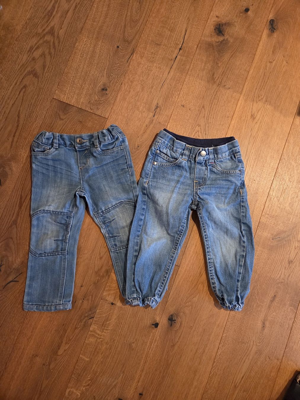 Pantalons: Jeanspaket Gr 86 – D'occasion à Olten par mar_zg6p 1