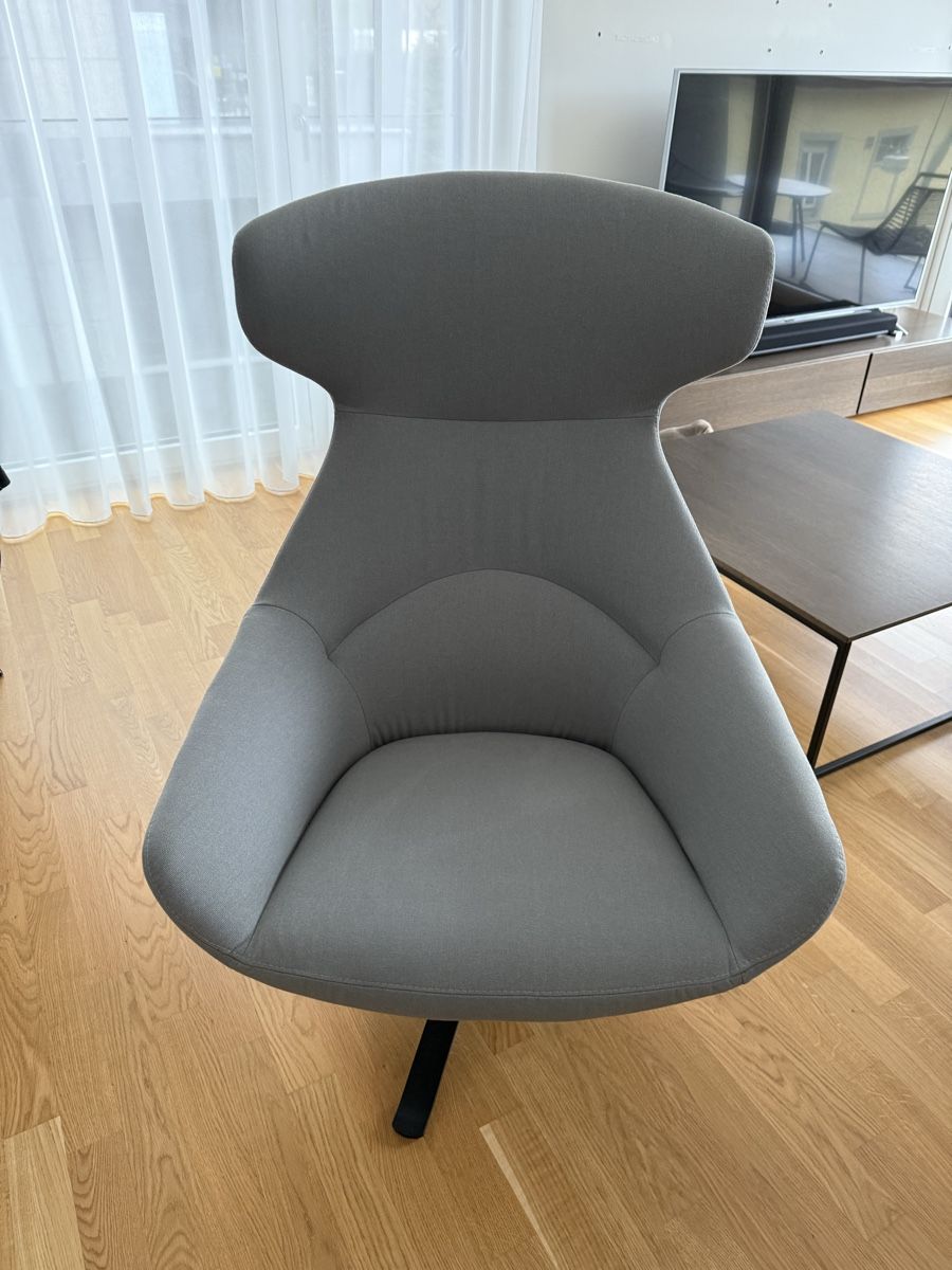 Boconcept Sessel: Porto Sessel mit Drehfunktion, hellgrauer Leeds Stoff – Gebraucht aus St. Gallen von phi_9wrm 1