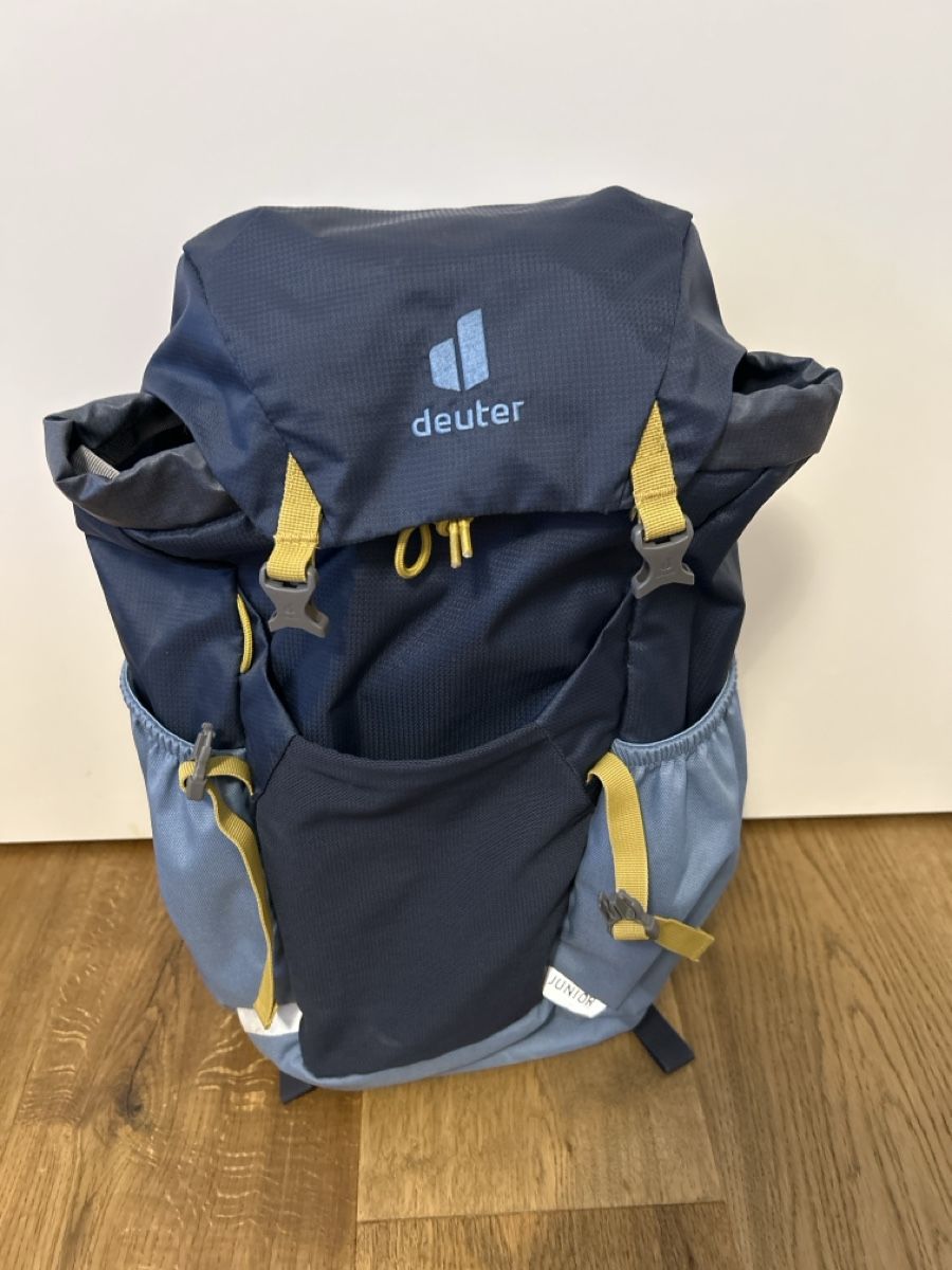 Deuter Borse & Zaini: Kinderrucksack Deuter Junior grau blau – Usato da Geuensee venduto da Priska02